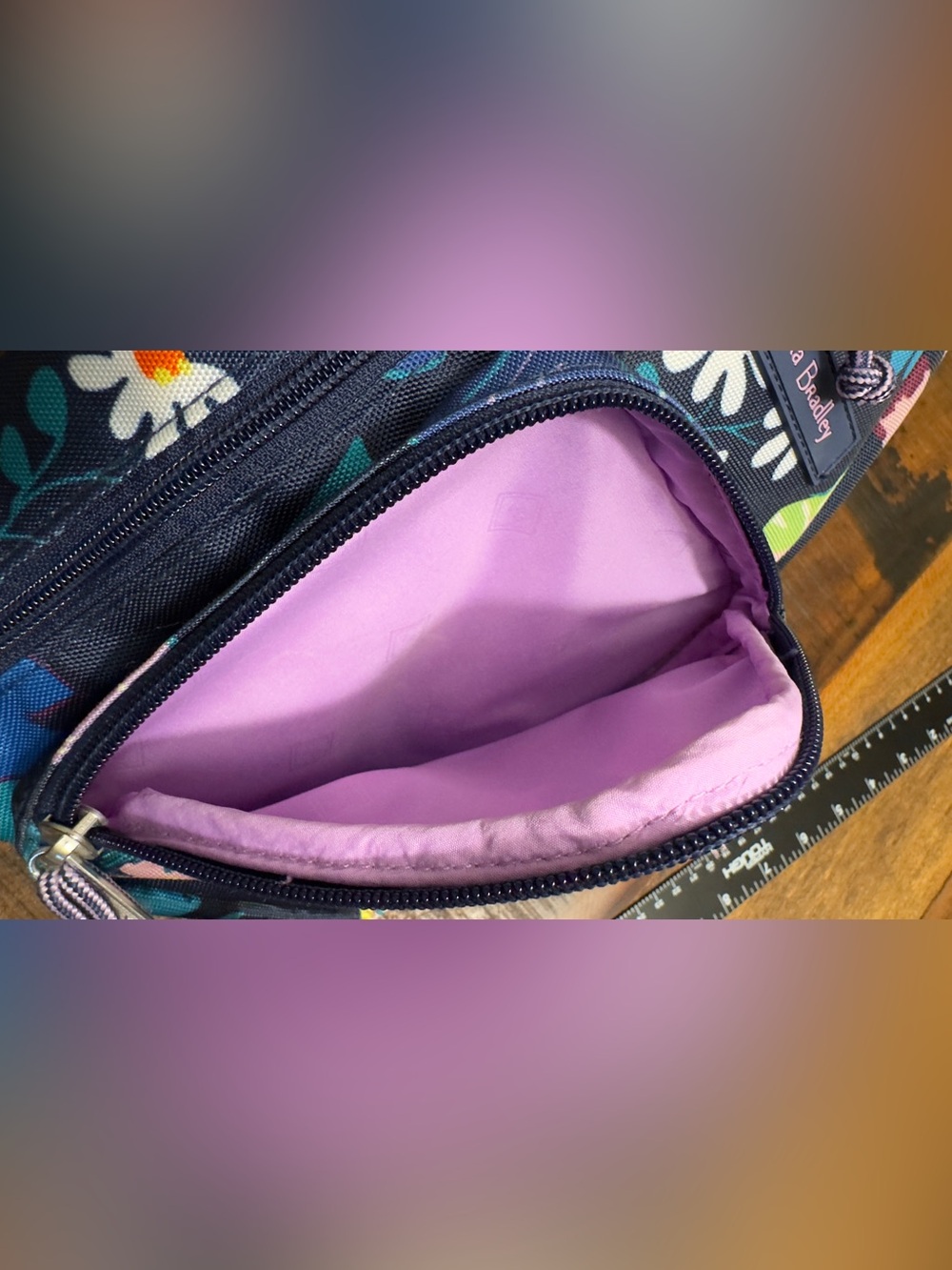Vera Bradley Navy Floral Firefly Garden Small Sling Bag Summer 2019 Retired NWOT - Picture 8 of 9